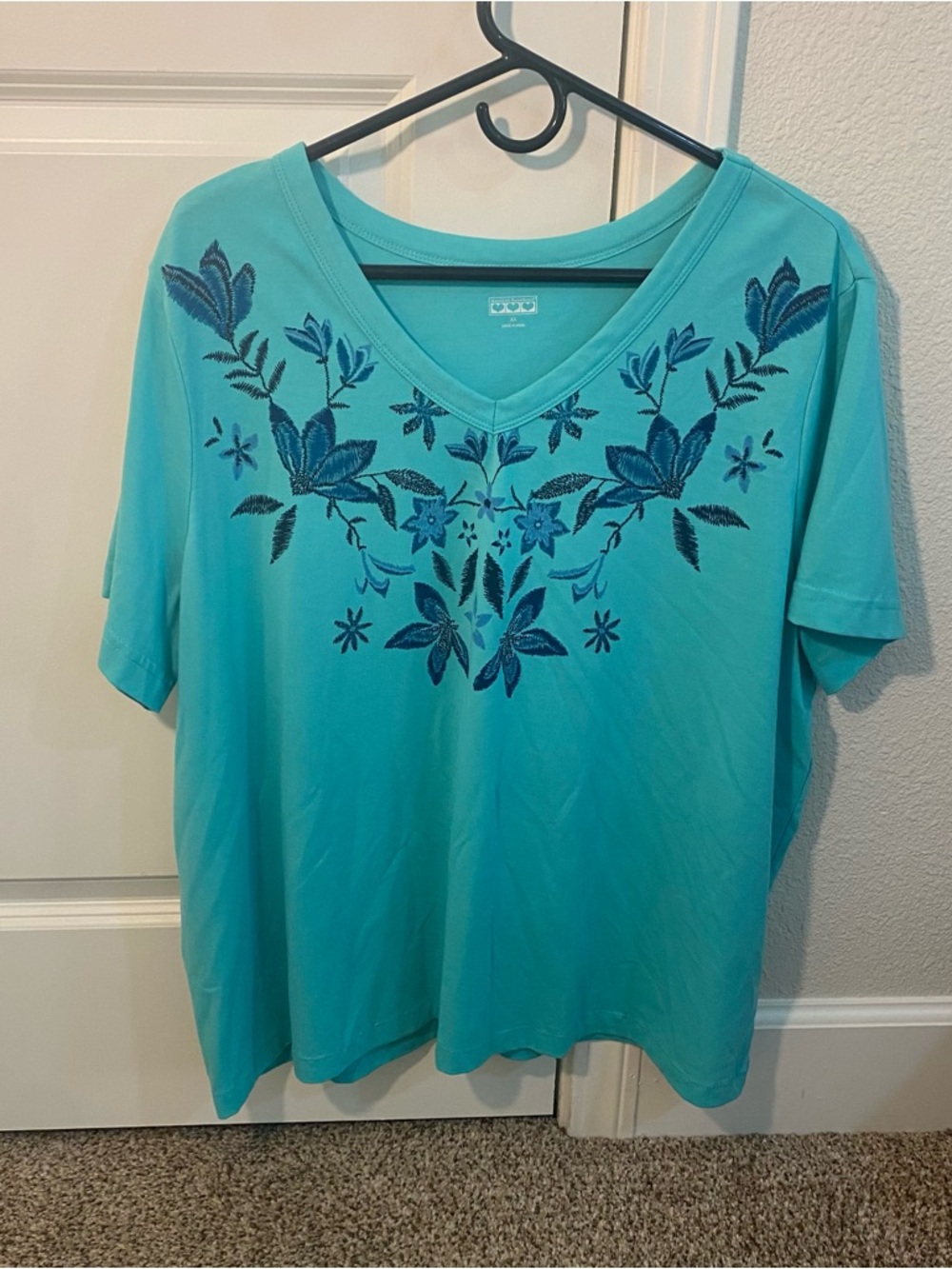 Women's Turquoise V-Neck Embroidered Floral Tee